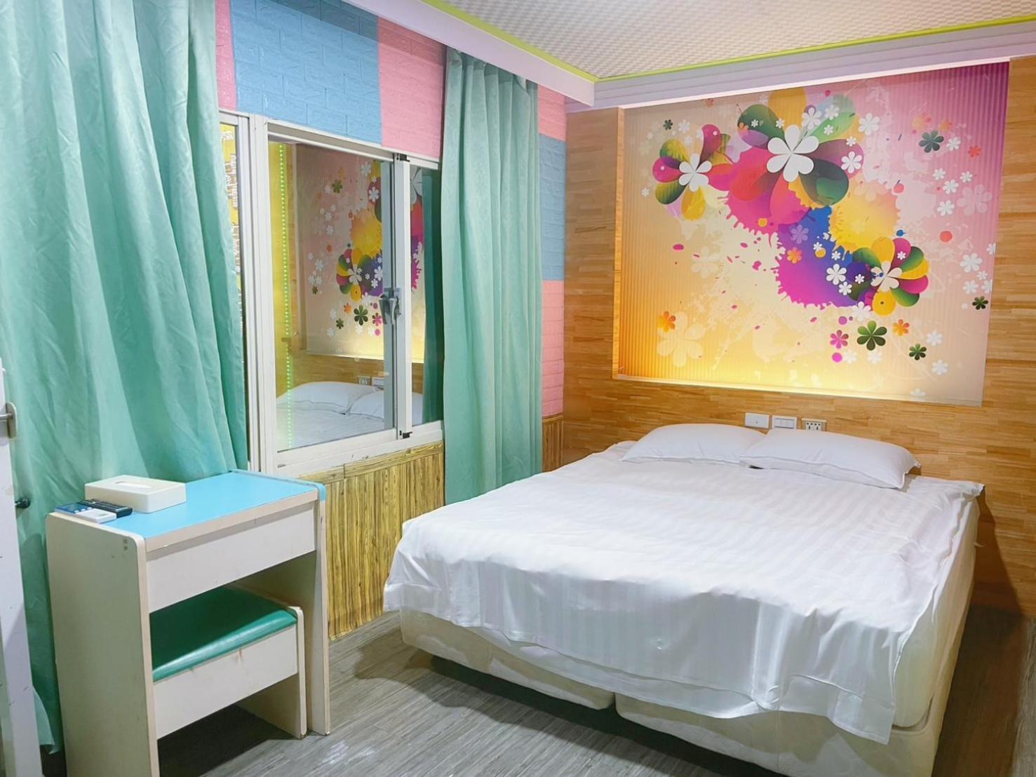 Clover House-自助式無人旅店 Чжунли Экстерьер фото