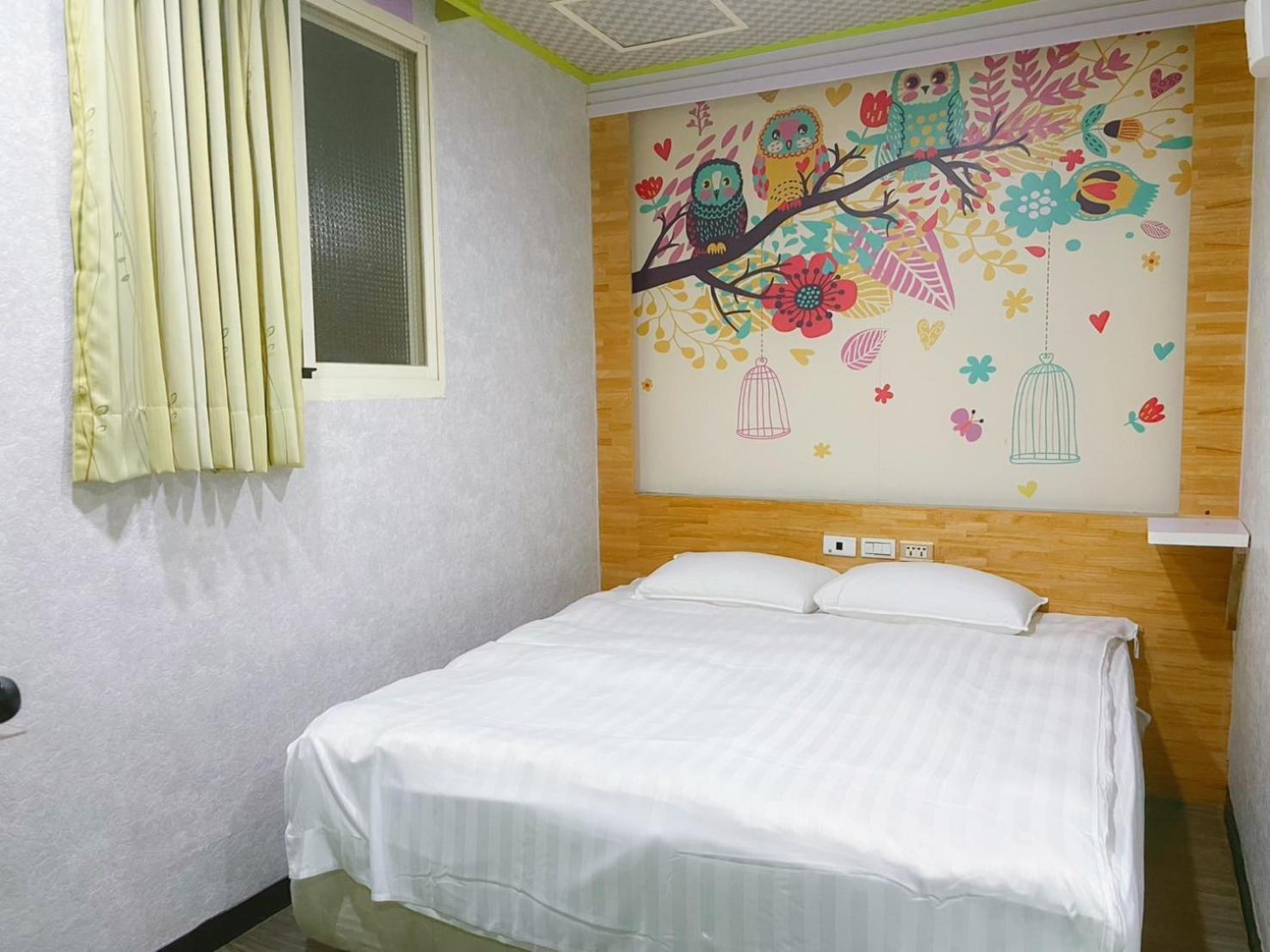 Clover House-自助式無人旅店 Чжунли Экстерьер фото